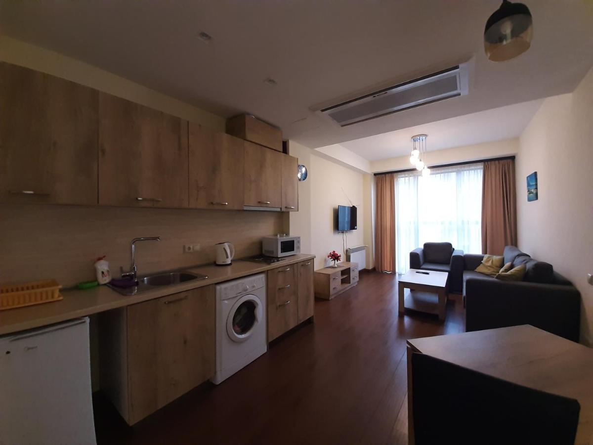 Pride Properties Welcomes You At 17 Buzant St 11-166 Yerevan Armenia 外观 照片