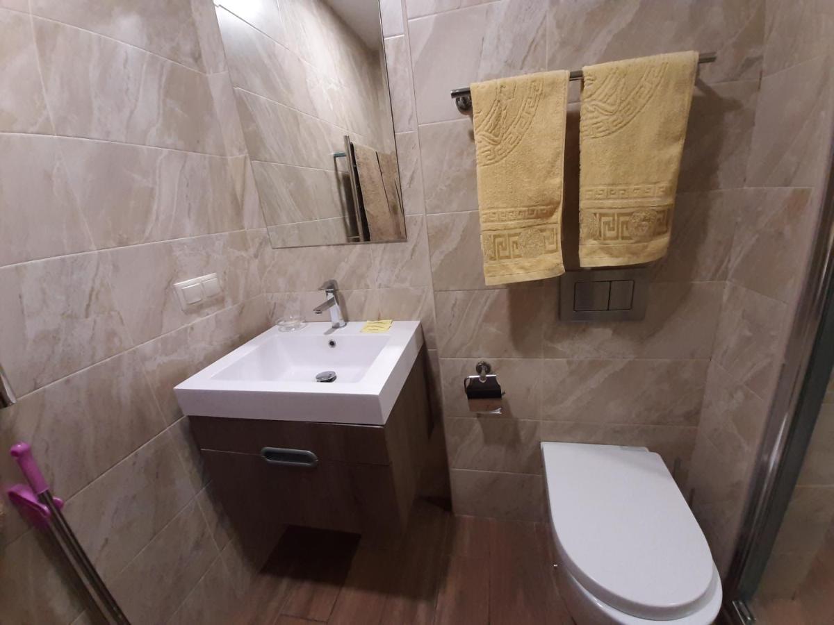 Pride Properties Welcomes You At 17 Buzant St 11-166 Yerevan Armenia 外观 照片
