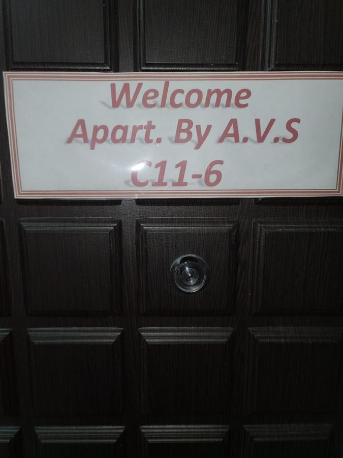 Pride Properties Welcomes You At 17 Buzant St 11-166 Yerevan Armenia 外观 照片
