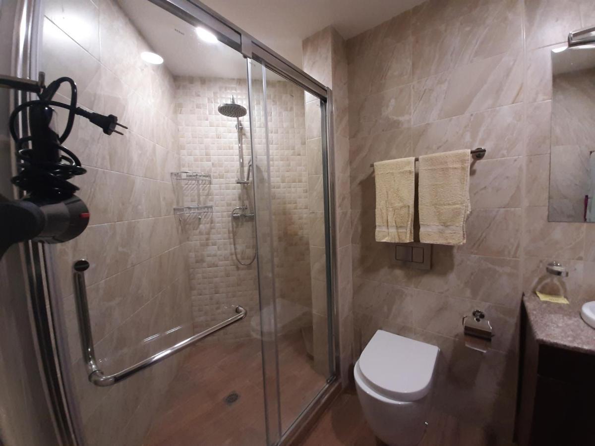 Pride Properties Welcomes You At 17 Buzant St 11-166 Yerevan Armenia 外观 照片